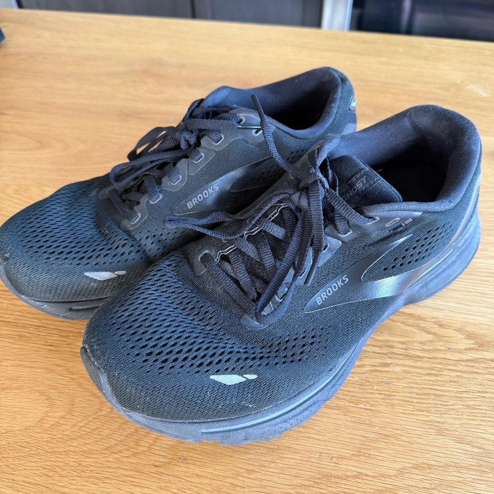 Brooks Ghost 16 Black Mens Size 10 Wide